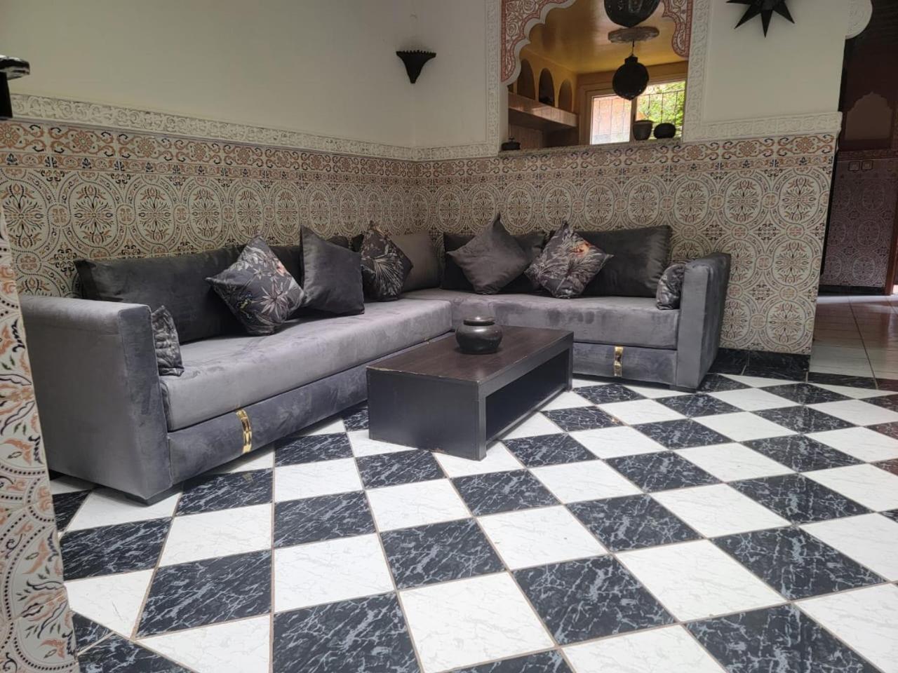 Riad Alaoui 146 With Swimming Pool And Free Parking Apartment Marrakesh Bagian luar foto