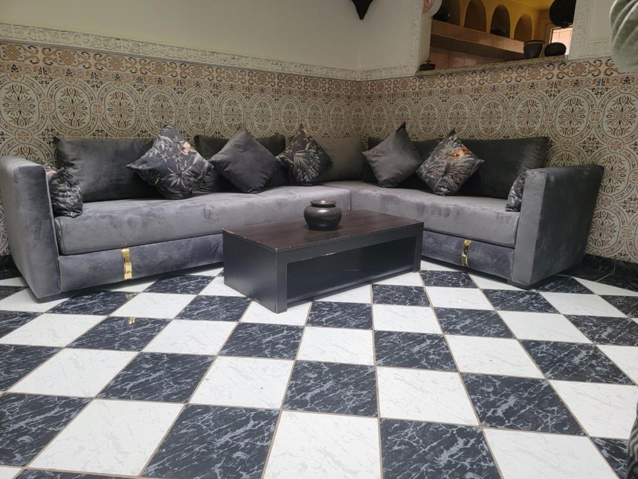 Riad Alaoui 146 With Swimming Pool And Free Parking Apartment Marrakesh Bagian luar foto